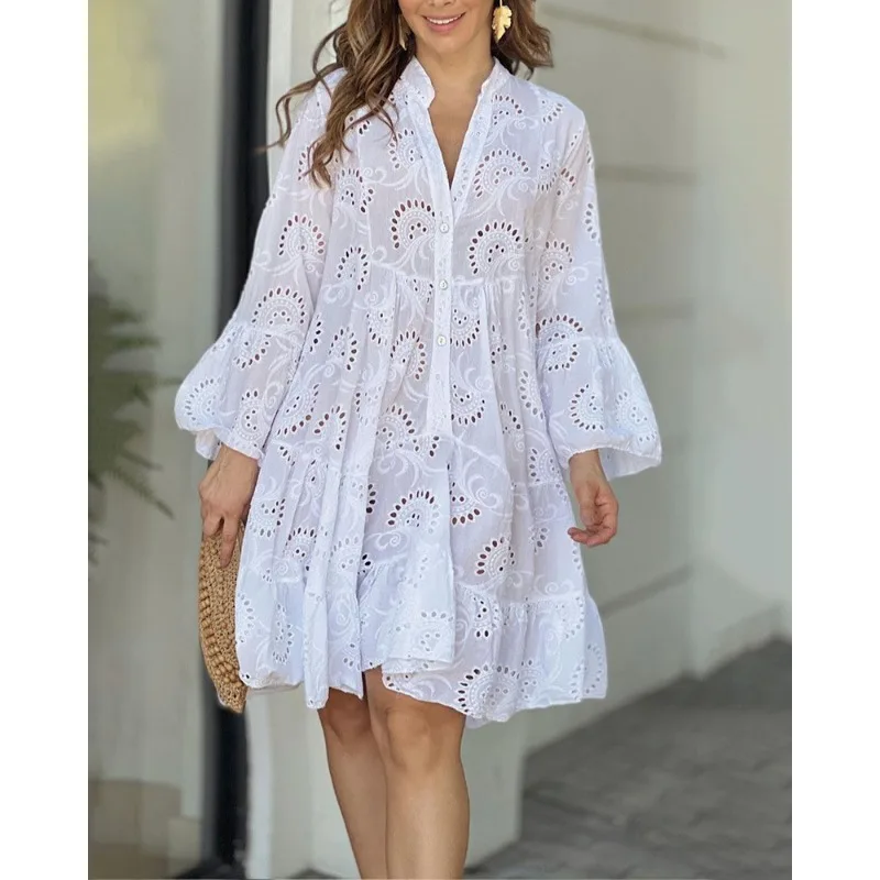 2023 Summer Elegant Vintage Solid Lace Dress V-neck Loose Hollow Out Pattern Embroidery Vestidos Women Beach Sexy Mini Dresses
2023 Summer Elegant Vintage Solid Lace Dress V-neck Loose Hollow Out Pattern Embroidery Vestidos Women Beach Sexy Mini Dresses