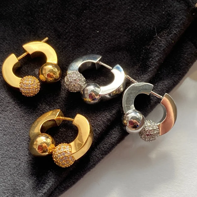 Timeless Wonder Fancy Zirconia Geo Ball Stud Earrings for Women Designer Jewelry Trendy Runway Gift Rare Fashion Korean Top 4336
Timeless Wonder Fancy Zirconia Geo Ball Stud Earrings for Women Designer Jewelry Trendy Runway Gift Rare Fashion Korean Top 4336