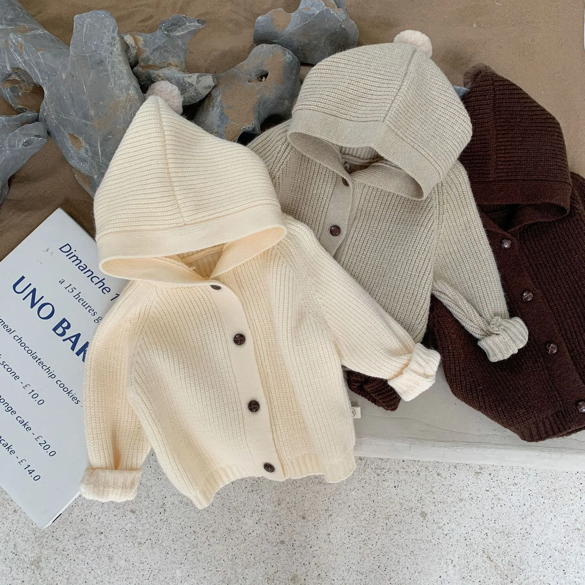 Children Hooded Knitwear 0-6 Years Baby Solid Color Cardigan Sweater Girls Boys Jacket Autumn
Children Hooded Knitwear 0-6 Years Baby Solid Color Cardigan Sweater Girls Boys Jacket Autumn
