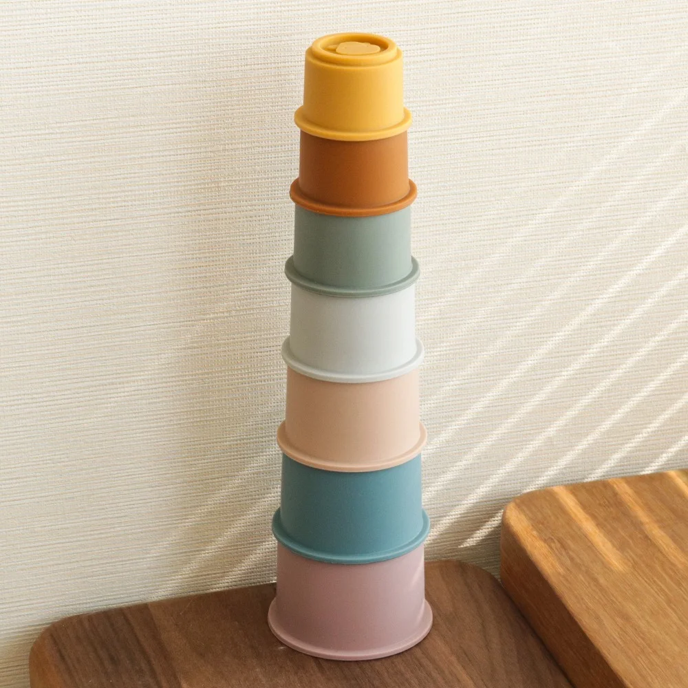 Baby Playing In Water Bathing Silicone Toys Children Outdoor Beach Beach Toys Fruit Animal Stacking Music Set Cup New Puzzle
Baby Playing In Water Bathing Silicone Toys Children Outdoor Beach Beach Toys Fruit Animal Stacking Music Set Cup New Puzzle