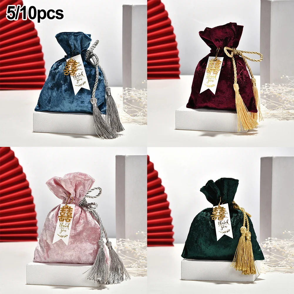 5/10Pcs Velvet Ribbon Tote Gift Bag Candy Bag Wedding Party High Quality Heiji Wedding Candy Bags Brand New And High Quality
5/10Pcs Velvet Ribbon Tote Gift Bag Candy Bag Wedding Party High Quality Heiji Wedding Candy Bags Brand New And High Quality