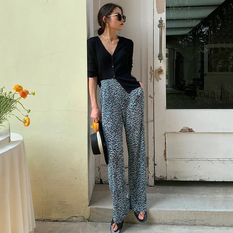 Summer Straight High Waist Casual Wide Leg Pants Women's New Korean Style Temperament Commuter Casual Mopping Trousers
Summer Straight High Waist Casual Wide Leg Pants Women's New Korean Style Temperament Commuter Casual Mopping Trousers