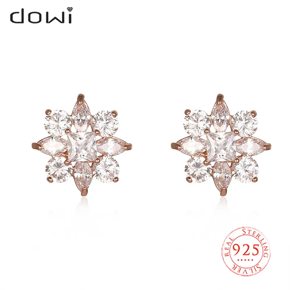 Korean Style Flower Shape AAAAA Zircon Women's Engagement Stud Earrings Elegant Diamond Earring Fashion Design
Korean Style Flower Shape AAAAA Zircon Women's Engagement Stud Earrings Elegant Diamond Earring Fashion Design