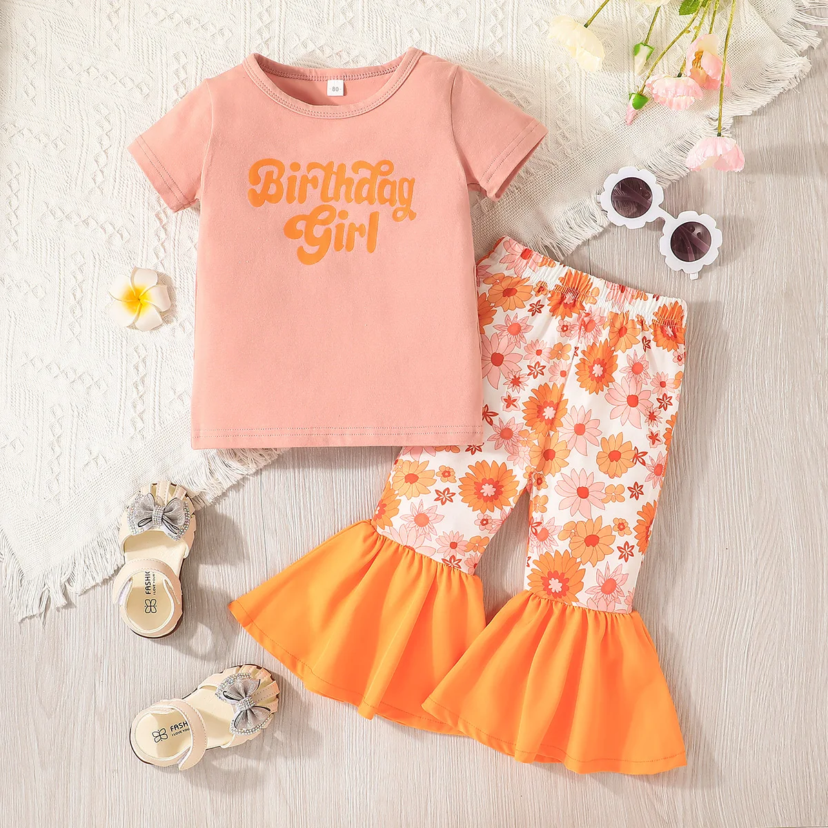 LAPA 1 to 6 Years Girls Clothes Print Short Sleeve Pants Set Flower Round Neck Flared Pants Casual Fashion Outfits 2023
LAPA 1 to 6 Years Girls Clothes Print Short Sleeve Pants Set Flower Round Neck Flared Pants Casual Fashion Outfits 2023