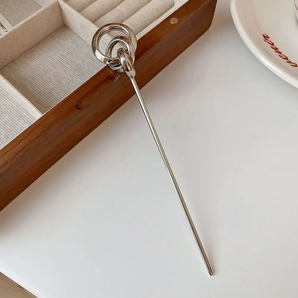 Retro Hollow Temperament Ball Korean Hanfu Hairpins Chinese Hair Fork Women Hair Sticks Metal Hair Clip For Girls
Retro Hollow Temperament Ball Korean Hanfu Hairpins Chinese Hair Fork Women Hair Sticks Metal Hair Clip For Girls