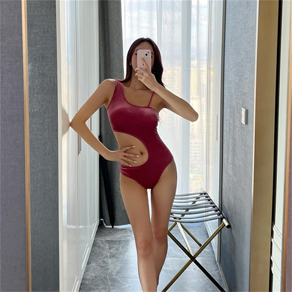 One-pieces Women's Swimsuit Korean Style Pink Belly Covering Thin Spa Swimwear Summer Beach Vacation Swimming Suit 
One-pieces Women's Swimsuit Korean Style Pink Belly Covering Thin Spa Swimwear Summer Beach Vacation Swimming Suit