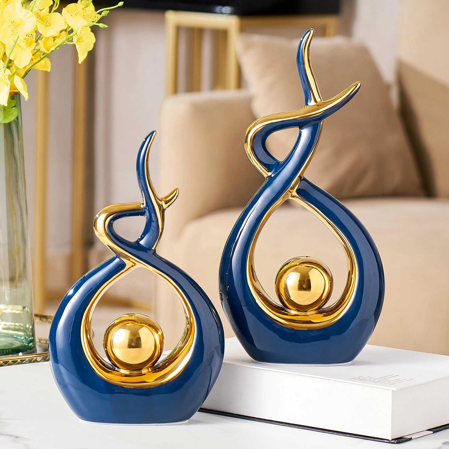 Ceramic Abstract art Small Figurines Creative Nordic Ornaments Bookshelf TV Cabinet Living Room Porch Decorations Easter gift
Ceramic Abstract art Small Figurines Creative Nordic Ornaments Bookshelf TV Cabinet Living Room Porch Decorations Easter gift