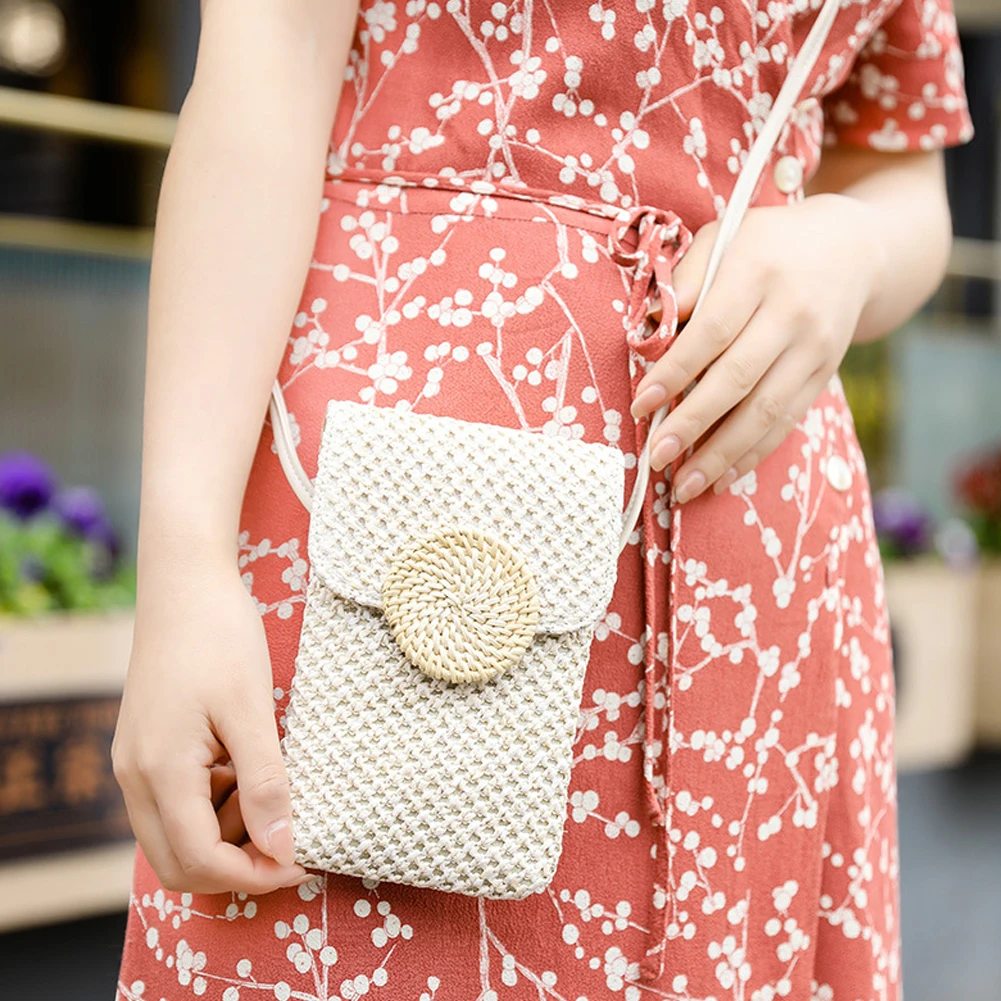 Женская соломенная сумка для телефона, сумка через плечо, плетеная Сумка ручной работы, модная летняя Женская дорожная сумка для девушек, ма... 
Женская соломенная сумка для телефона, сумка через плечо, плетеная Сумка ручной работы, модная летняя Женская дорожная сумка для девушек, ма...