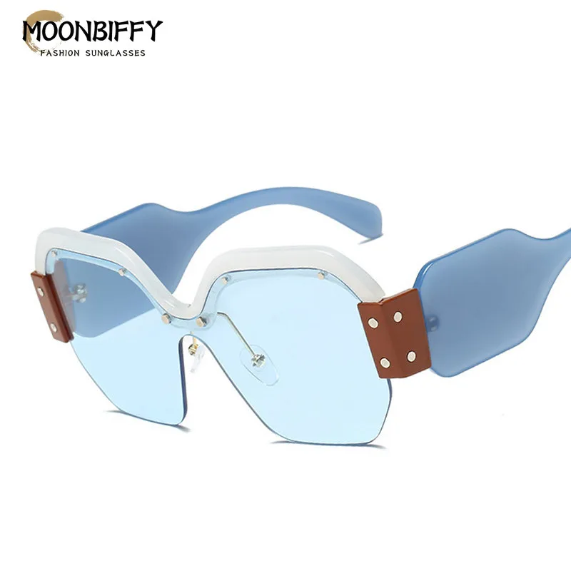 Fashion Rivet Square Sunglasses Women 2022 Personality Oversized Mirror Glasses Irregular Lens Men UV400 Unique Female Eyewear
Fashion Rivet Square Sunglasses Women 2022 Personality Oversized Mirror Glasses Irregular Lens Men UV400 Unique Female Eyewear
