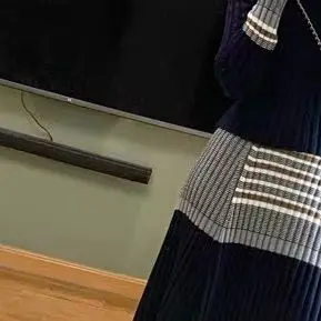 Women Slim Knitwear Or A-Line Skirt O-Neck Long Sleeve Striped Splicing Hollow Out Commuting Knitting Early Spring New
Women Slim Knitwear Or A-Line Skirt O-Neck Long Sleeve Striped Splicing Hollow Out Commuting Knitting Early Spring New