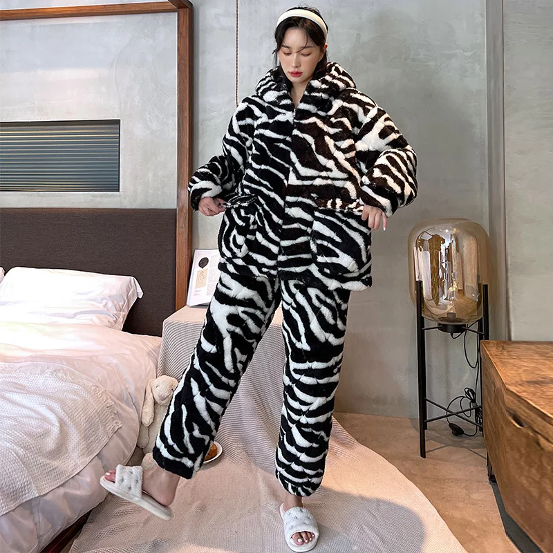 Трехслойная хлопковая Фланелевая Пижама для пары, женская зимняя теплая Пижама, ночная рубашка, коралловый флис, мужской очень плотный дома...
Трехслойная хлопковая Фланелевая Пижама для пары, женская зимняя теплая Пижама, ночная рубашка, коралловый флис, мужской очень плотный дома...