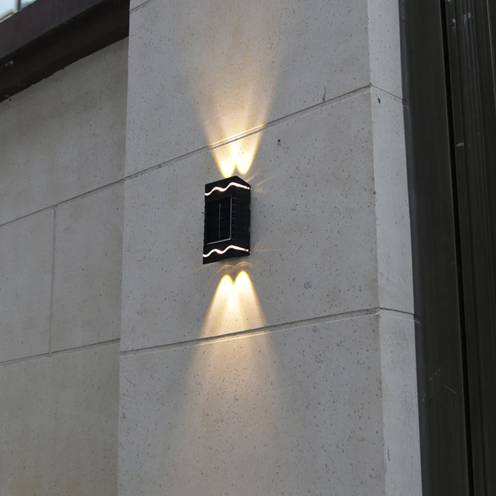 4pcs LED Solar Outdoor Lighting Plastic Wall Spotlight Waterproof Upper Lower Irradiation Optically Controlled for Garden Villas
4pcs LED Solar Outdoor Lighting Plastic Wall Spotlight Waterproof Upper Lower Irradiation Optically Controlled for Garden Villas
