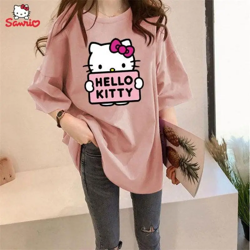Kawaii Sanrio, Hello Kitty Летняя Повседневная Универсальная футболка милая девушка короткий рукав студент Китти средней длины Футболка Топ подарок
Kawaii Sanrio, Hello Kitty Летняя Повседневная Универсальная футболка милая девушка короткий рукав студент Китти средней длины Футболка Топ подарок