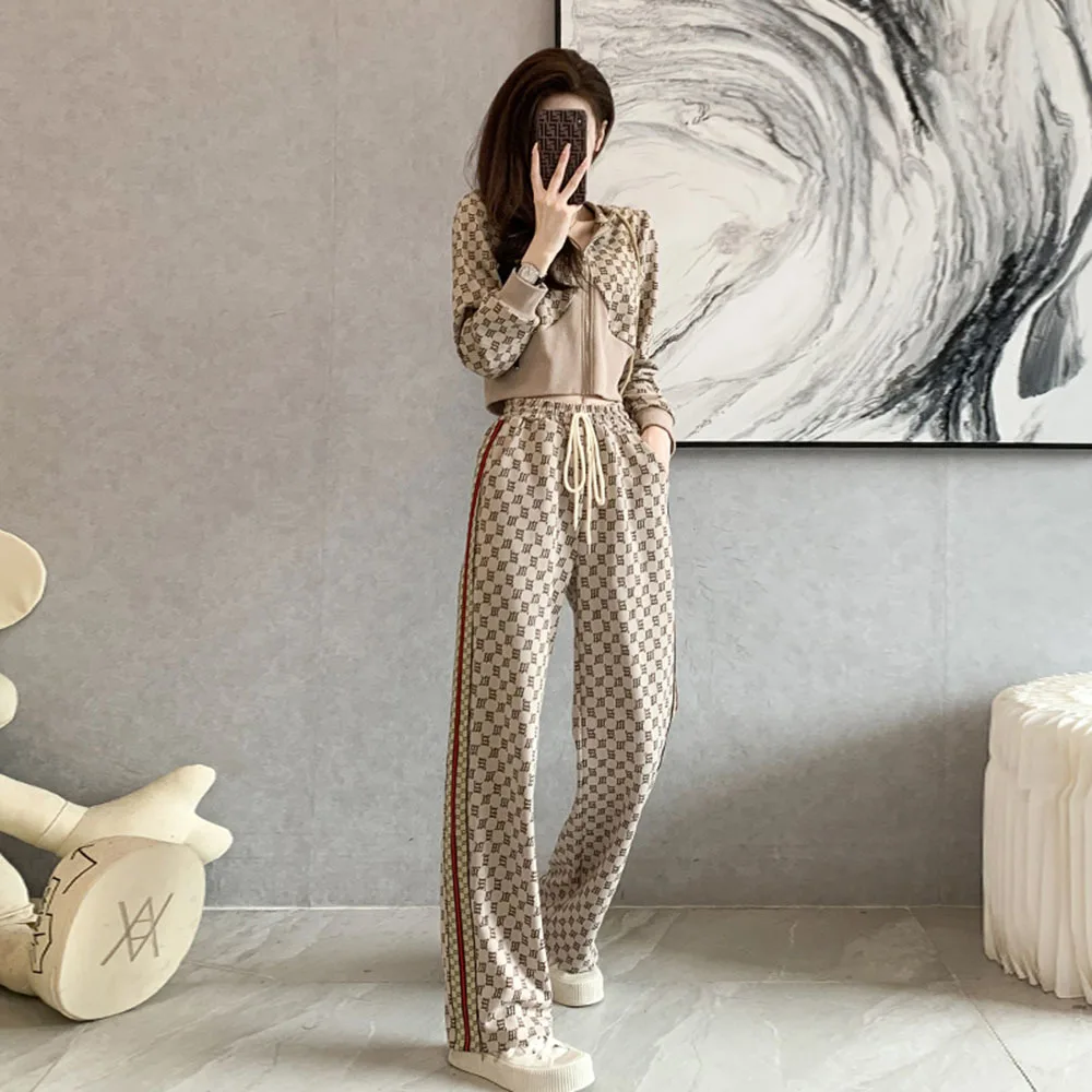 Spring New Fashion Womens Set Hooded Zipper Short Tops + High-waist Wide-leg Pants Autumn Lady Two-piece Female Casual Suit
Spring New Fashion Womens Set Hooded Zipper Short Tops + High-waist Wide-leg Pants Autumn Lady Two-piece Female Casual Suit