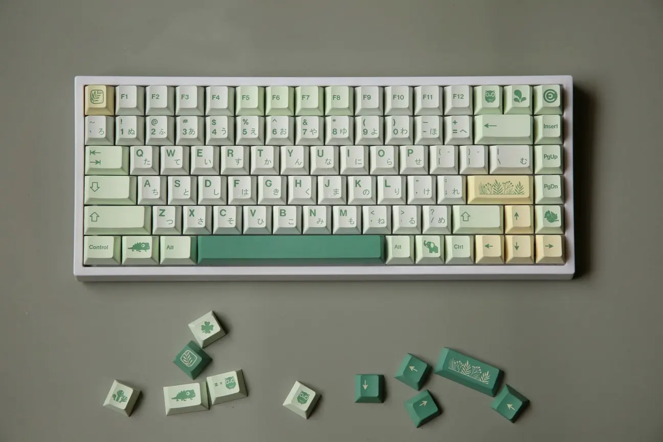 YUNZII Plant Keycap Set, 140 keycap PBT Sublimation Cherry Profile for Mechanical Keyboard
YUNZII Plant Keycap Set, 140 keycap PBT Sublimation Cherry Profile for Mechanical Keyboard