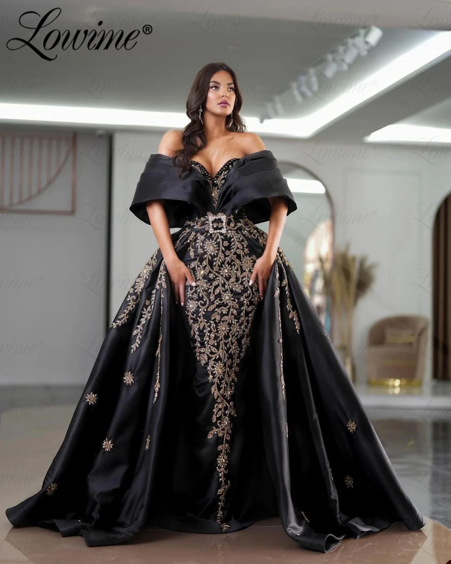 Lowime Black Evening Dresses Formal Occasion Off The Shoulder Party Gowns Applique With Detachable Skirt Arabic Dubai Prom Dress
Lowime Black Evening Dresses Formal Occasion Off The Shoulder Party Gowns Applique With Detachable Skirt Arabic Dubai Prom Dress