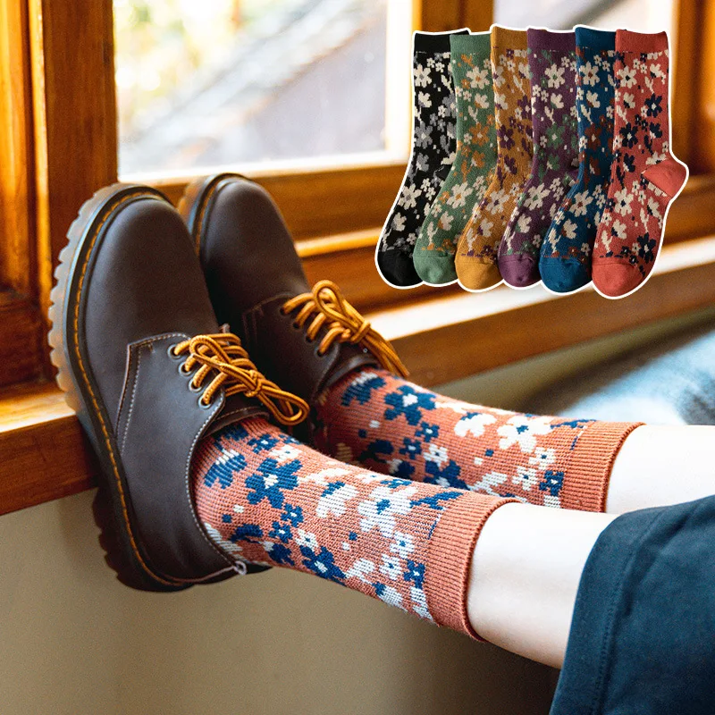 High quality retro men's and women's socks cute ethnic socks flower round neck socks fashion comfortable socks new
High quality retro men's and women's socks cute ethnic socks flower round neck socks fashion comfortable socks new