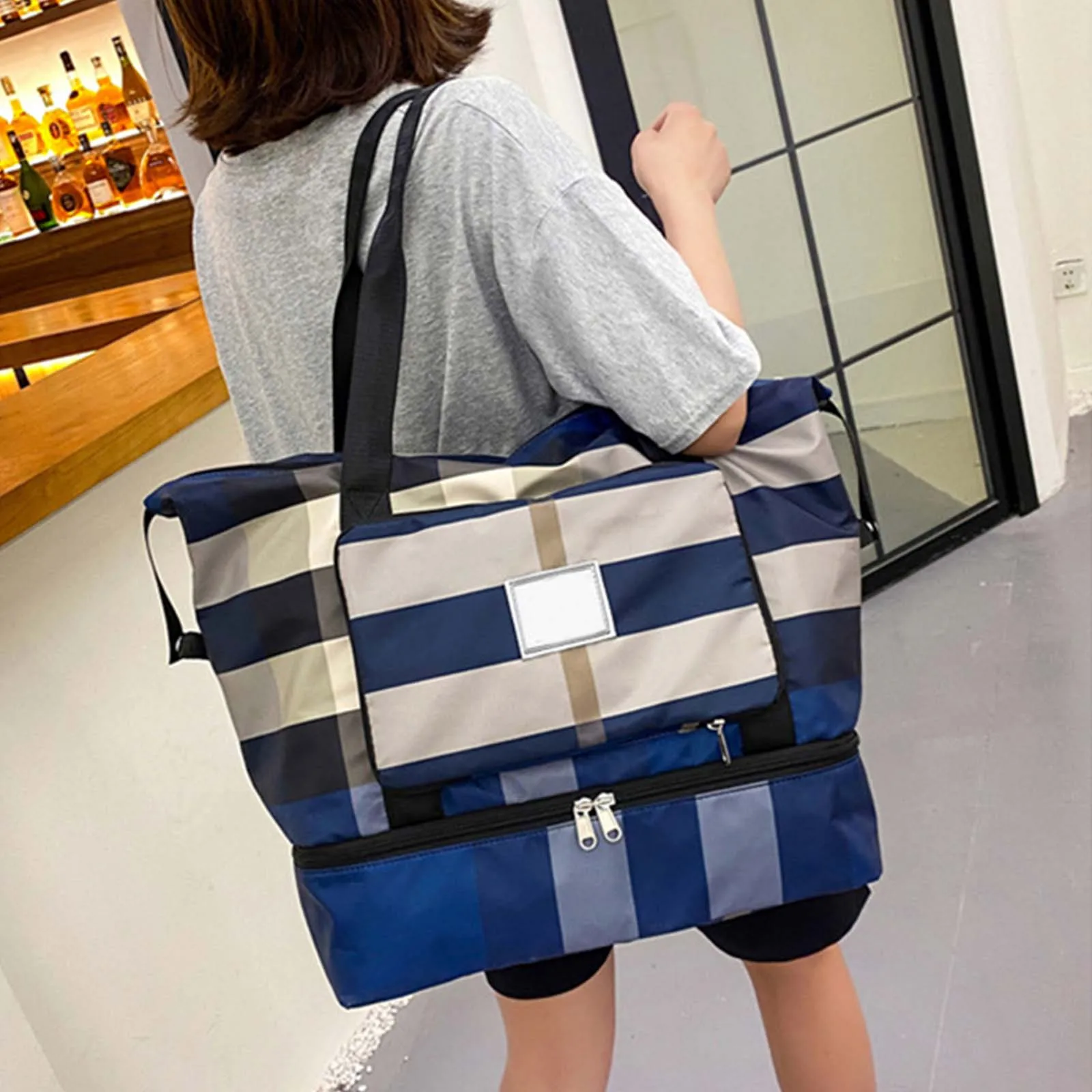 Foldable Dry Wet Separation Travel Bag Large Capacity Folding Travel Bag Bottom Extension Multi-Pocket Beach Bag For Men Women
Foldable Dry Wet Separation Travel Bag Large Capacity Folding Travel Bag Bottom Extension Multi-Pocket Beach Bag For Men Women