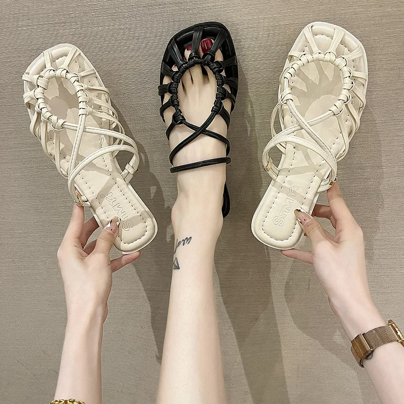 Two-wear Women's Sandals New Vintage Woven Slippers Women Outer Flat Heel Soft Bottom Casual Baotou Women's beach Sandals Black
Two-wear Women's Sandals New Vintage Woven Slippers Women Outer Flat Heel Soft Bottom Casual Baotou Women's beach Sandals Black