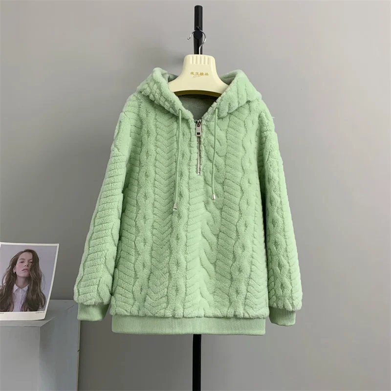 Cut 100% genuine flower zipper winter new lamb wool grain sheep sheared fur coat women's pullover hooded sweater medium length
Cut 100% genuine flower zipper winter new lamb wool grain sheep sheared fur coat women's pullover hooded sweater medium length