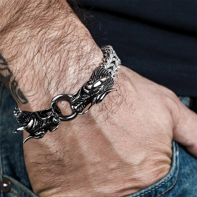 Gothic Punk Dragon Heads Men Bracelets Stainless Steel Link Chain Bracelet Rock Metal Men Naga Dragon Head Bracelet Cuff Jewelry
Gothic Punk Dragon Heads Men Bracelets Stainless Steel Link Chain Bracelet Rock Metal Men Naga Dragon Head Bracelet Cuff Jewelry
