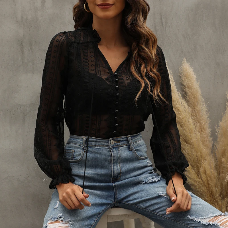 Женский летний топ с V-образным вырезом, пуловер с длинными рукавами-фонариками, полосатая кружевная рубашка, темпераментная футболка, модн... 
Женский летний топ с V-образным вырезом, пуловер с длинными рукавами-фонариками, полосатая кружевная рубашка, темпераментная футболка, модн...