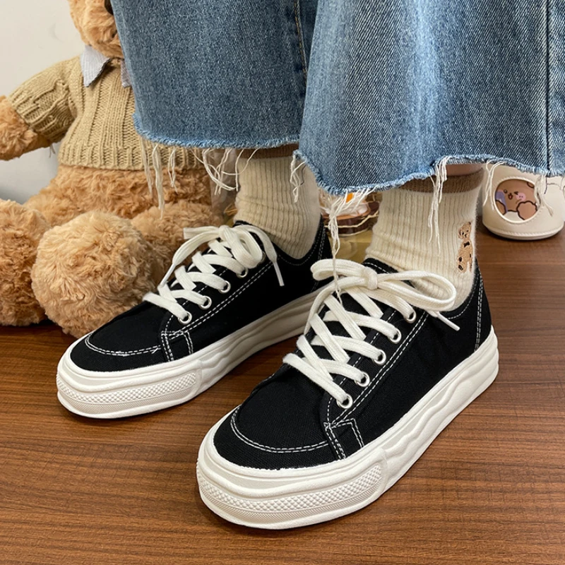 2022 spring platform dissolving canvas shoes Women's Sports Shoes Vintage Casual Footwear Round Head All-match casual shoes
2022 spring platform dissolving canvas shoes Women's Sports Shoes Vintage Casual Footwear Round Head All-match casual shoes