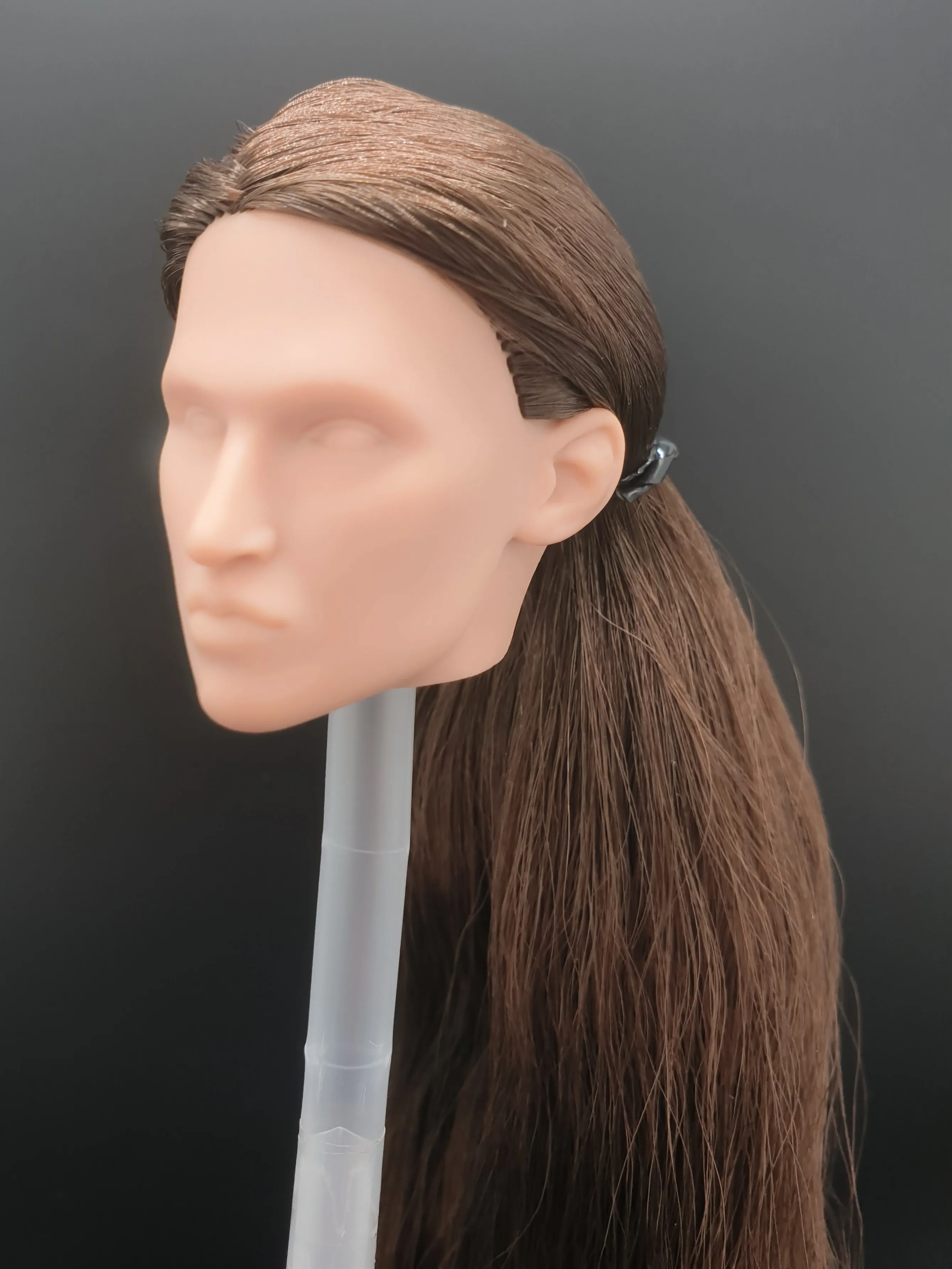 Модные королевские волосы Rerooted FR White Skin Homme Деклан Пробуждение масштаб 1:6 Неокрашенная голова куклы
Модные королевские волосы Rerooted FR White Skin Homme Деклан Пробуждение масштаб 1:6 Неокрашенная голова куклы