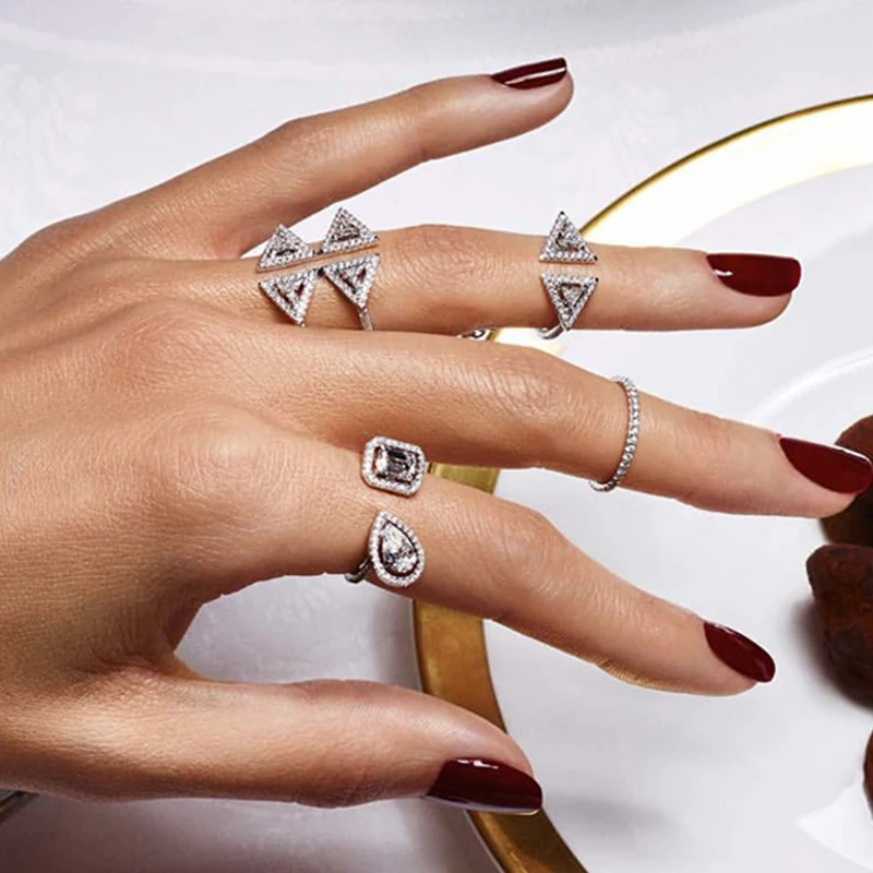 Luxury Crystal Zircon Opening Rings for Woman 2022 New Fashion Finger Jewelry Wedding Party Girls Elegant Ring
Luxury Crystal Zircon Opening Rings for Woman 2022 New Fashion Finger Jewelry Wedding Party Girls Elegant Ring