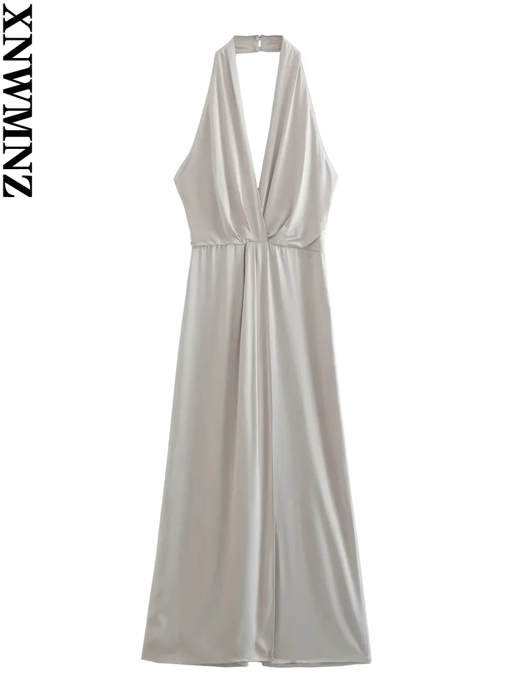 XNWMNZ 2022 Women Fashion Satin Halter Jumpsuit Woman Party Style V Neck Backless Wide Legs Elegant Female Chic Jumpsuit
XNWMNZ 2022 Women Fashion Satin Halter Jumpsuit Woman Party Style V Neck Backless Wide Legs Elegant Female Chic Jumpsuit