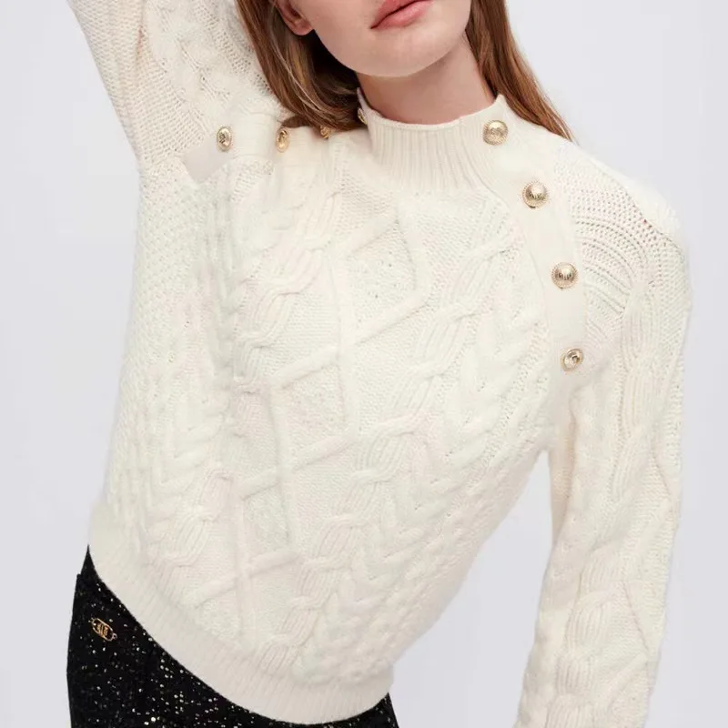 Autumn and Winter 2022 New Solid Long Sleeve Metal Jewelry Twisted Knitted Top Women
Autumn and Winter 2022 New Solid Long Sleeve Metal Jewelry Twisted Knitted Top Women