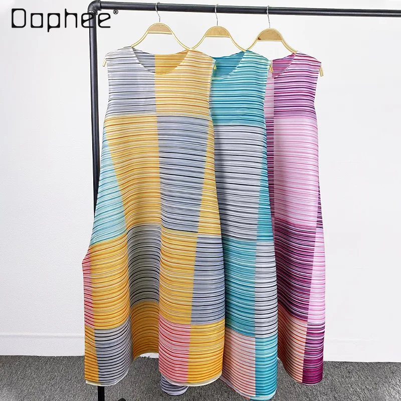Sleeveless Ruched Mid dress High-End Women's Clothing 2022 Spring and Summer European Printed Square Pleated Dress for Women
Sleeveless Ruched Mid dress High-End Women's Clothing 2022 Spring and Summer European Printed Square Pleated Dress for Women