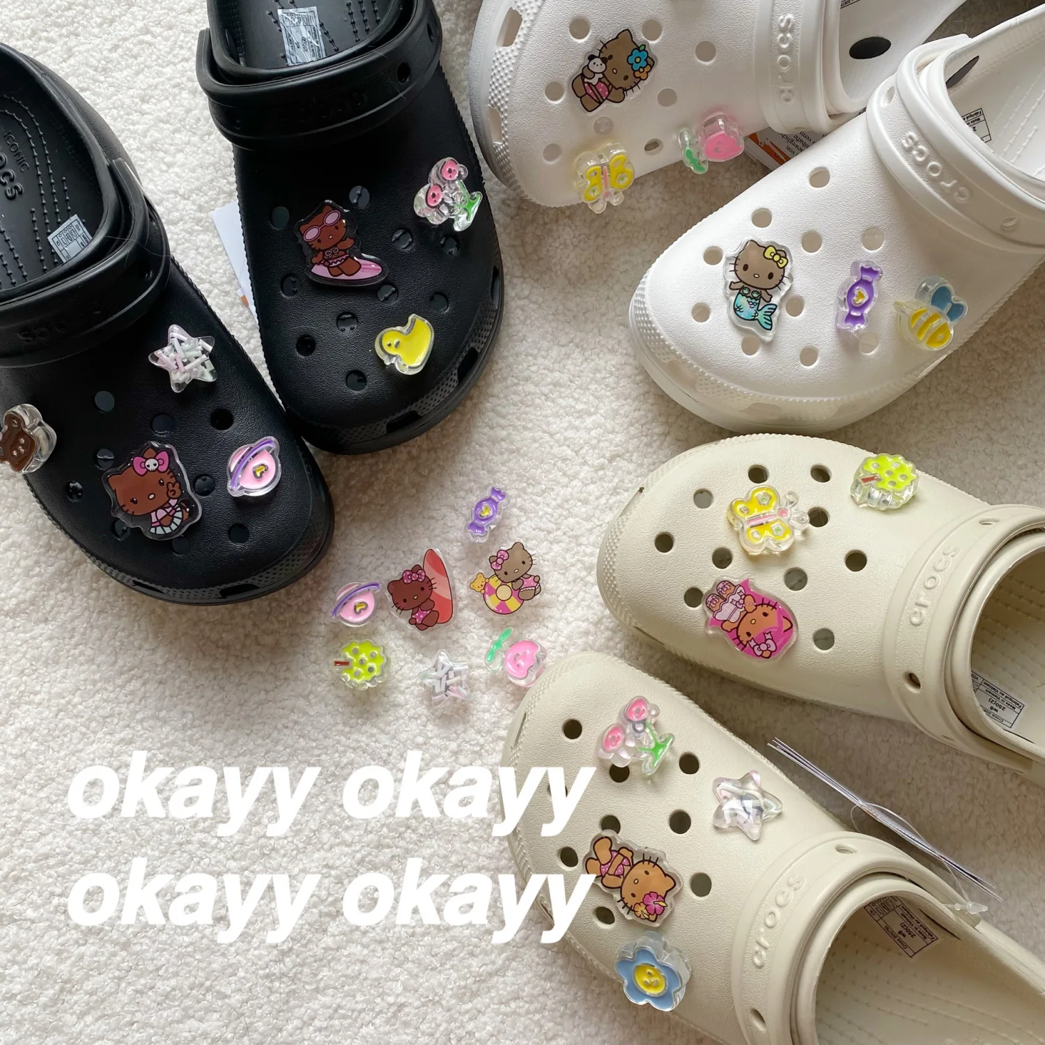 Sanrio Hello Kitty Cute Cartoon Mermaid Black Skin Kt Cat Crocs Shoe Buckle Kawaii Surfing Adorkable Sweet Girl Dress Up Gifts
Sanrio Hello Kitty Cute Cartoon Mermaid Black Skin Kt Cat Crocs Shoe Buckle Kawaii Surfing Adorkable Sweet Girl Dress Up Gifts