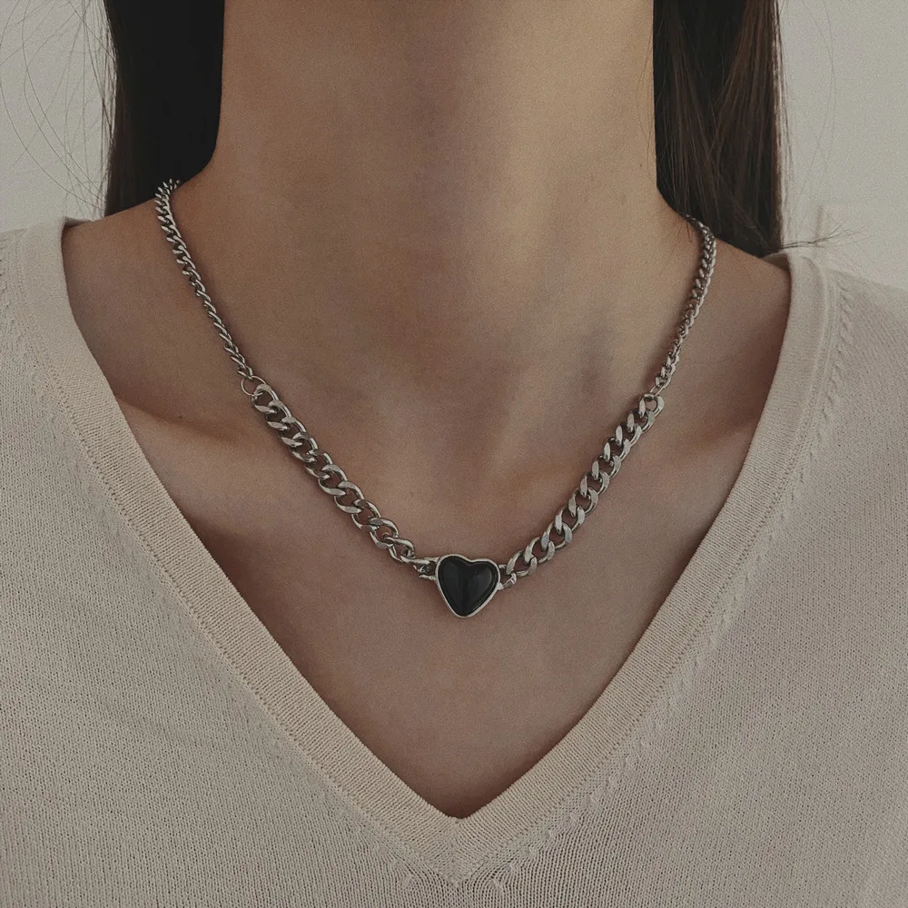 Delysia King Exaggerated personality thick chain necklace punk Necklace creative metal black peach heart clavicle chain
Delysia King Exaggerated personality thick chain necklace punk Necklace creative metal black peach heart clavicle chain