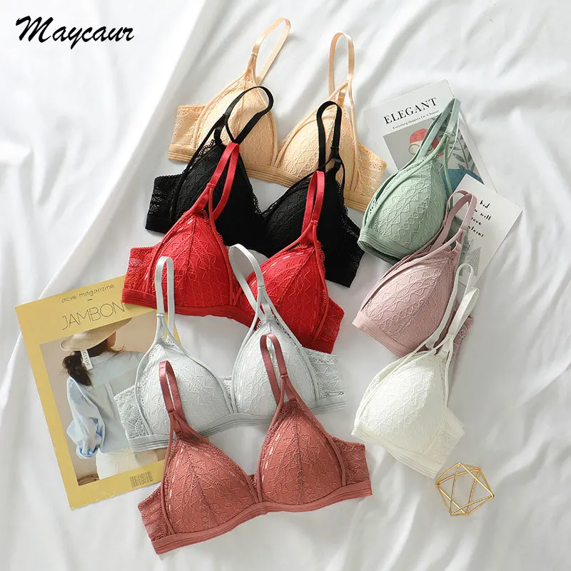 Woman Flowers Lace Bra Sexy Underwear Beautiful Back Deep V Wireless Push Up Female Bra Ultrathin One-Piece Soft Ventilation Bra
Woman Flowers Lace Bra Sexy Underwear Beautiful Back Deep V Wireless Push Up Female Bra Ultrathin One-Piece Soft Ventilation Bra