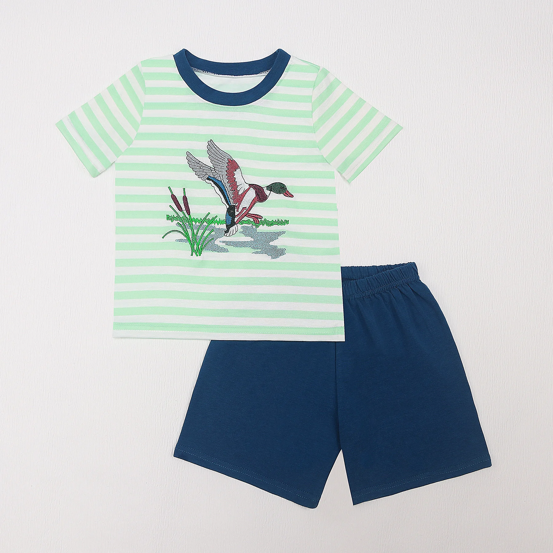 Baby Boys Clothes Set Duck Embroidery Bodysuit Children's T-shirts Suit Toddler Green Stripes Shorts Kids Clothing 1-8T Outfits
Baby Boys Clothes Set Duck Embroidery Bodysuit Children's T-shirts Suit Toddler Green Stripes Shorts Kids Clothing 1-8T Outfits