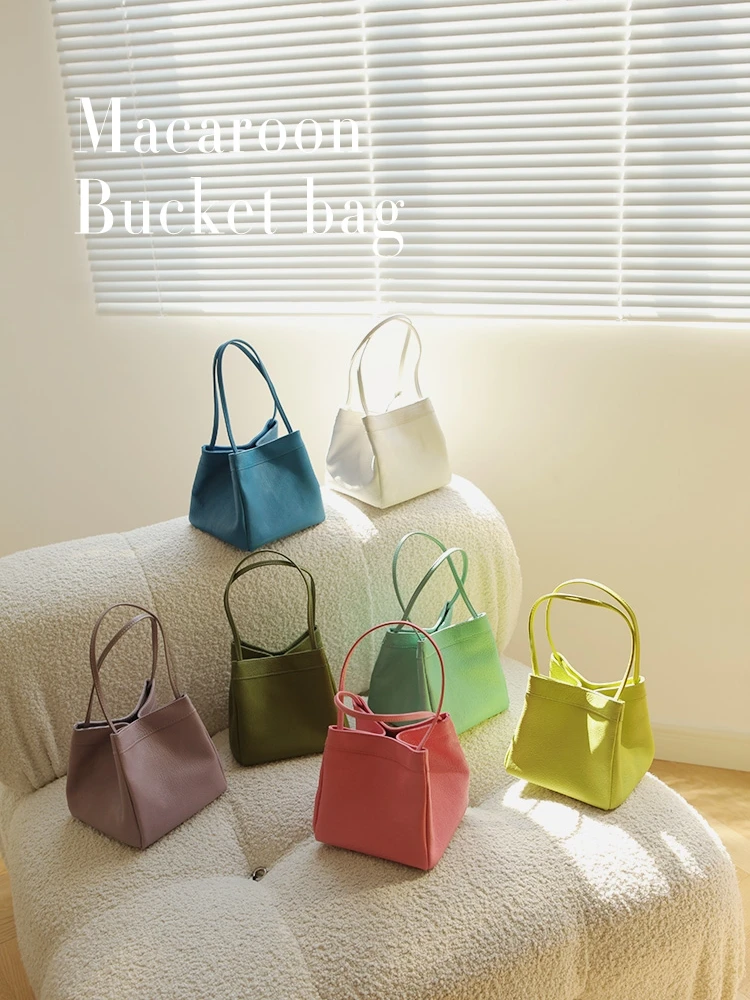 2022 Fashionable new leather women's bag, Bucket bag, Handbag, Chain bag,Pink bag
2022 Fashionable new leather women's bag, Bucket bag, Handbag, Chain bag,Pink bag