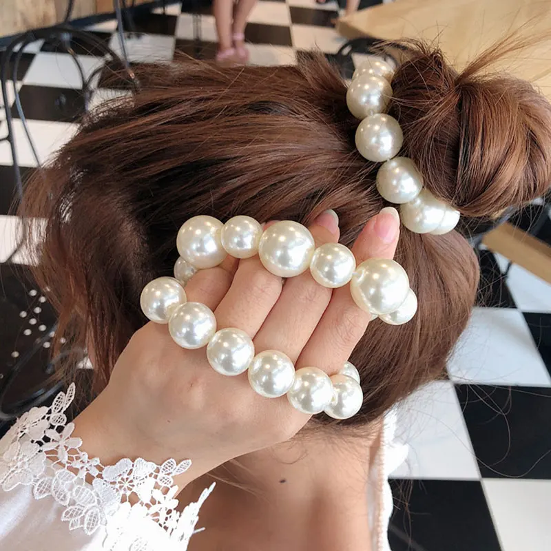 Korean Romantic Pearl Scrunchie Ornament Hair Decoration Hair Rope Big Pearls Hair Ties Decorative Bracelet Ponytail Holder
Korean Romantic Pearl Scrunchie Ornament Hair Decoration Hair Rope Big Pearls Hair Ties Decorative Bracelet Ponytail Holder