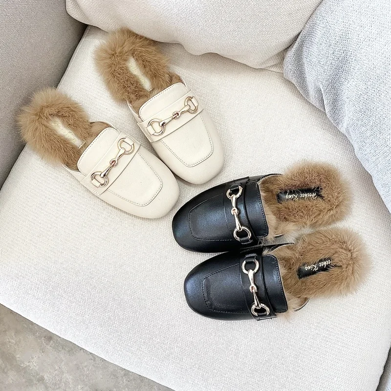 TaoziBaby High-end Cowhide Girl Outside Wear Slippers New Fashion Soft Bottom Fur Tow Package Head Half Tow Mullet Leather Shoes
TaoziBaby High-end Cowhide Girl Outside Wear Slippers New Fashion Soft Bottom Fur Tow Package Head Half Tow Mullet Leather Shoes