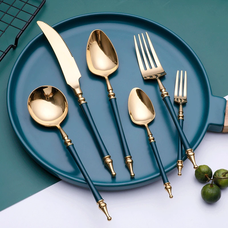 

304 stainless steel Vintage Dinnerware Western Spoon Steak Knife Teaspoon Dessert Fork Cutlery Sets Tableware Kitchen Utensils
