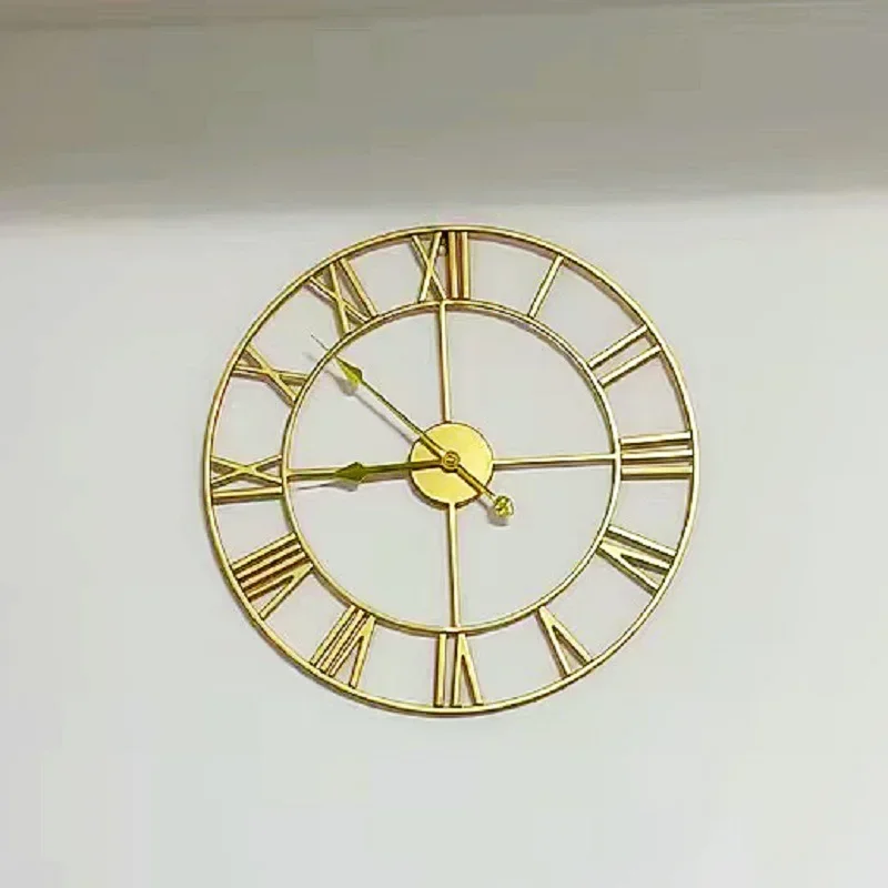 Металлические настенные часы 40 см в стиле ретро
Металлические настенные часы 40 см в стиле ретро