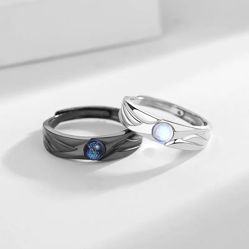 Angel Demon Couple Ring For Lovers Moonstone Black White Round Trend Open Adjustable Ring Retro Glazed Valentine's Day Jewelry
Angel Demon Couple Ring For Lovers Moonstone Black White Round Trend Open Adjustable Ring Retro Glazed Valentine's Day Jewelry