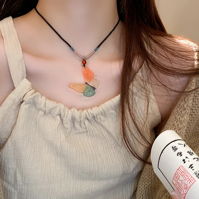 DREJEW Chinese Style Flower Butterly Pendant Necklaces Jade Rope Chains Choker Necklace Vintage Jewelry For Women Men
DREJEW Chinese Style Flower Butterly Pendant Necklaces Jade Rope Chains Choker Necklace Vintage Jewelry For Women Men