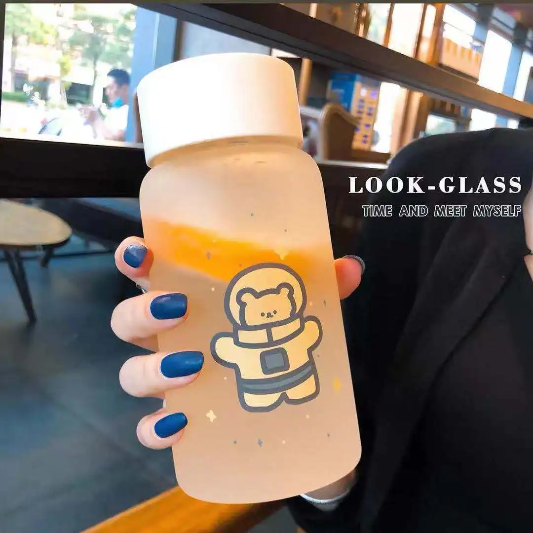 High Quality Creative Transparent Plastic Water Bottles Bpa Free Frosted Water Bottle with Portable Rope Travel Tea Cup Ins
High Quality Creative Transparent Plastic Water Bottles Bpa Free Frosted Water Bottle with Portable Rope Travel Tea Cup Ins