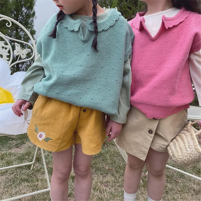 Kids Hollow Out Vest & Waistcoat New Spring Petal Collar Knit Woolen Vest Pullover Sweater for Children Autumn Baby Girl Clothes
Kids Hollow Out Vest & Waistcoat New Spring Petal Collar Knit Woolen Vest Pullover Sweater for Children Autumn Baby Girl Clothes