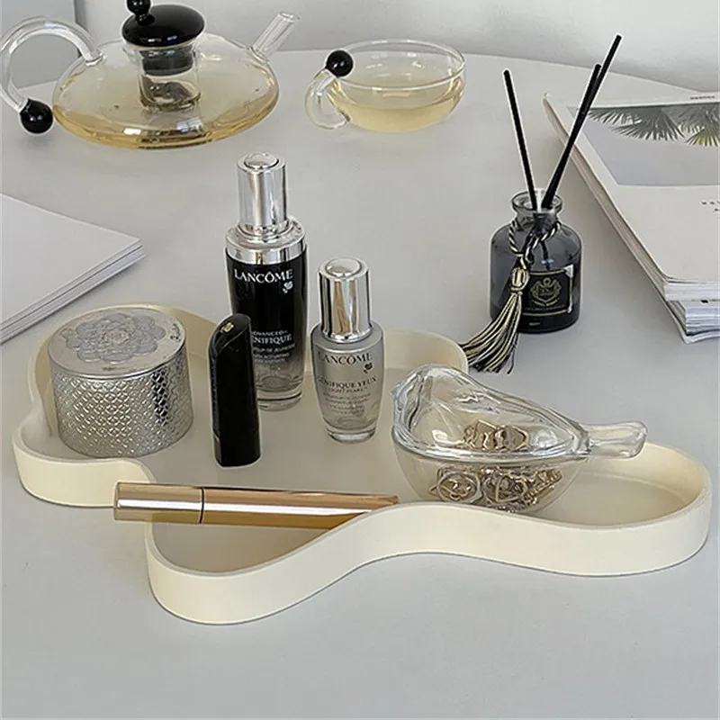 Decor Irregular Acrylic Serving Tray for Snacks Beverage Appetizer Desktop Cloud Shape Perfume Ornaments Cosmetics Storage Plate
Decor Irregular Acrylic Serving Tray for Snacks Beverage Appetizer Desktop Cloud Shape Perfume Ornaments Cosmetics Storage Plate
