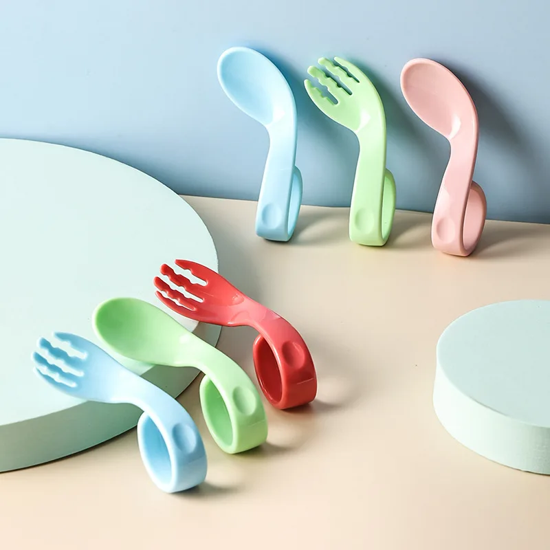 Baby Training Spoon Curved Handle Fork Elbow Spoon Set Children's Tableware Storage Box Baby Autonomous Eating Auxiliary Spoon
Baby Training Spoon Curved Handle Fork Elbow Spoon Set Children's Tableware Storage Box Baby Autonomous Eating Auxiliary Spoon