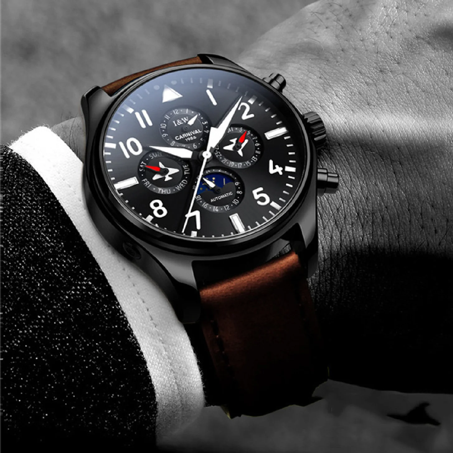 CARNIVAL Moon Phase Mens Watches Top Brand Luxury Luminous Automatic Mechanical Watch Men Sports Leather Waterproof Sport Watch
CARNIVAL Moon Phase Mens Watches Top Brand Luxury Luminous Automatic Mechanical Watch Men Sports Leather Waterproof Sport Watch