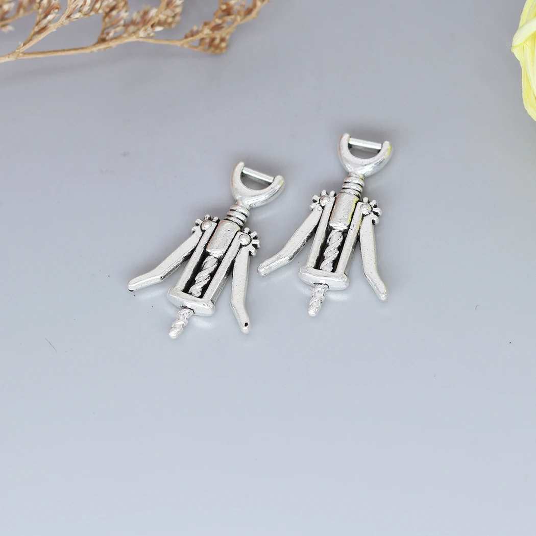 10PCS Wine Opener Charms Antique Sliver Antique Bronze Plated Color Charm Pendant For Bracelet Jewelry Findings
10PCS Wine Opener Charms Antique Sliver Antique Bronze Plated Color Charm Pendant For Bracelet Jewelry Findings