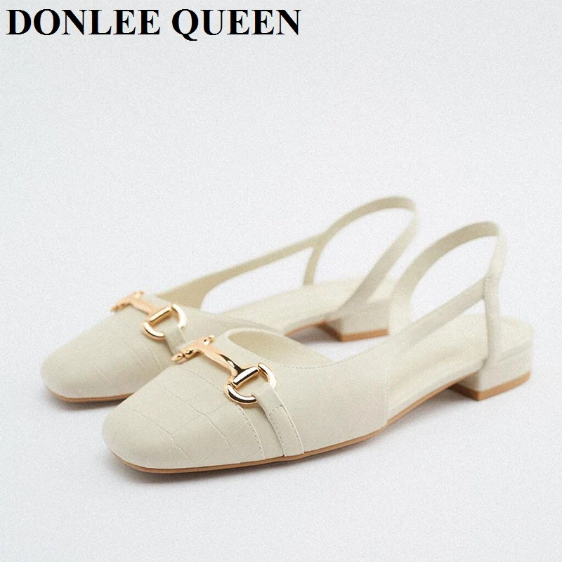 Женские босоножки на плоской подошве, с ремешком на щиколотке 
Женские босоножки на плоской подошве, с ремешком на щиколотке